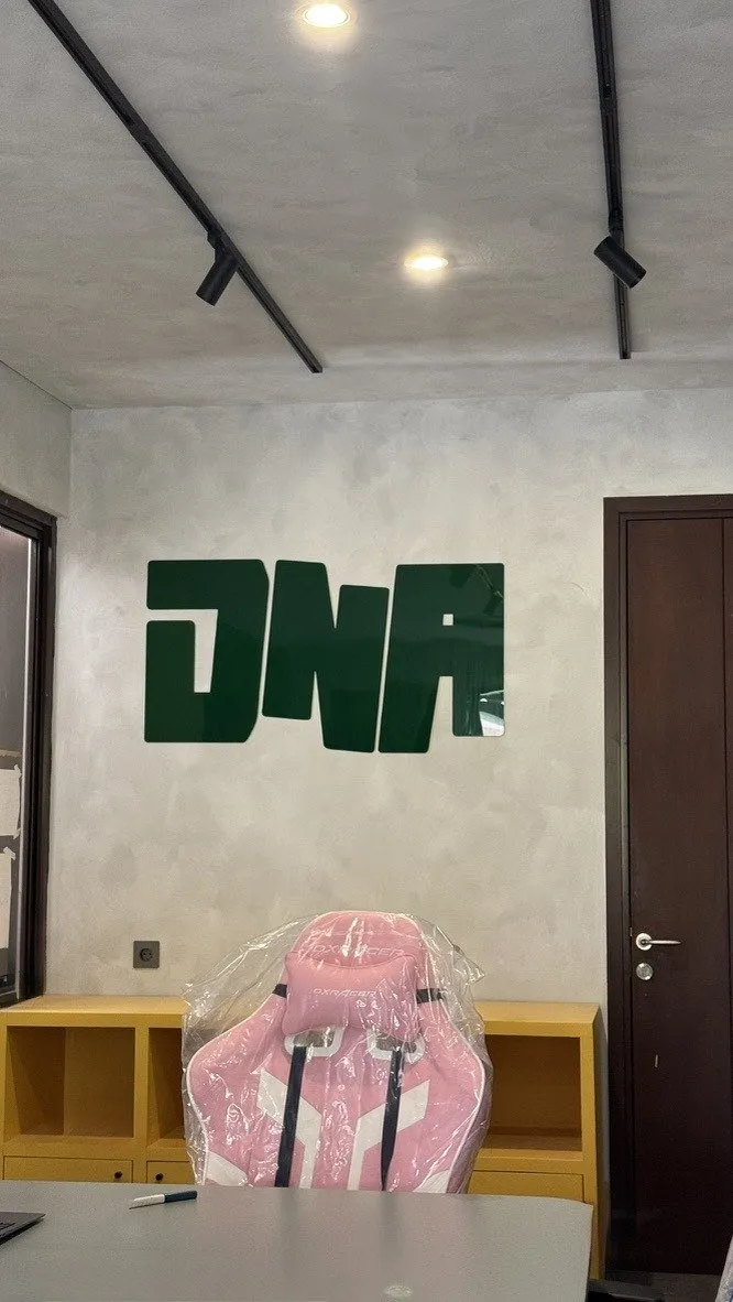 DNA Office Studio — interior kantor & studio (foto 3)
